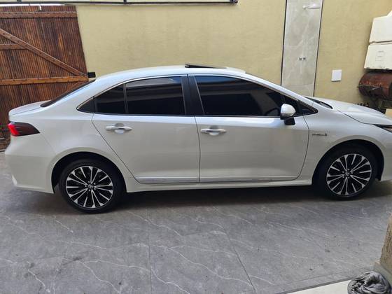 TOYOTA COROLLA 1.8 VVT-I HYBRID FLEX ALTIS PREMIUM CVT